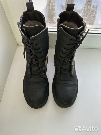 Ботинки женские зимние 39 размера черные
