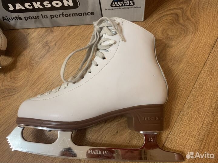 Фигурные коньки jackson artiste