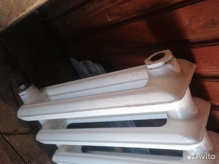 Батарея чугунная