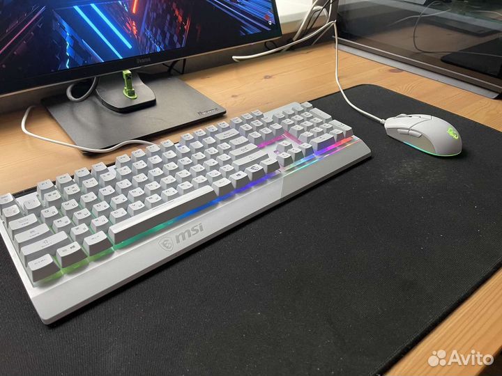 Игровой набор от MSI (клавиатура+мышь)