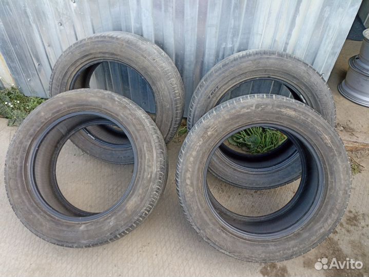 Bridgestone Dueler H/L 225/55 R18 109H