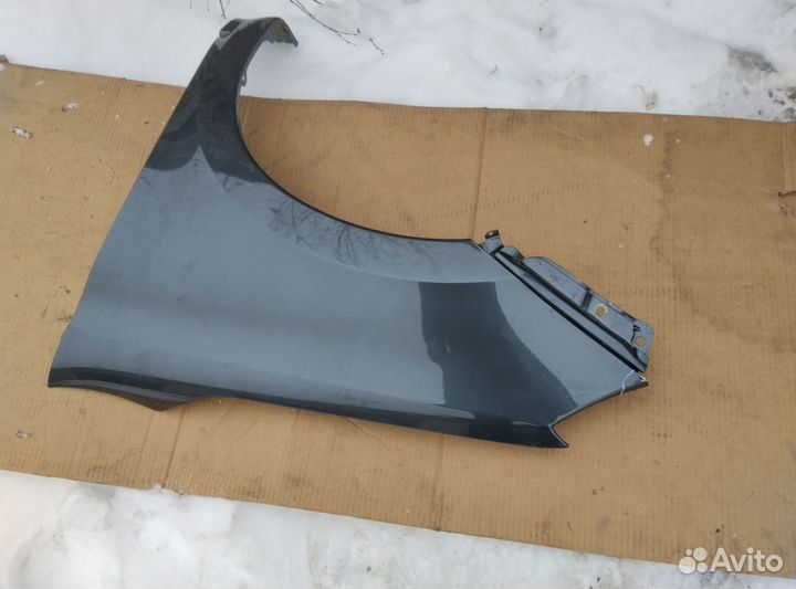 Крыло переднее левое Лада Гранта FL