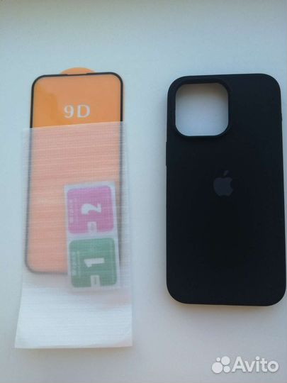 Чехол на iPhone 14 pro max и защитное стекло