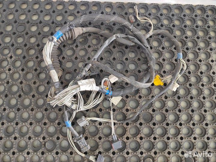 Проводка двери левая Renault Premium