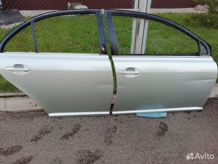 Двери авенсис 250 avensis 2 дверь