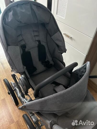 Прогулочная коляска Roan Bloom