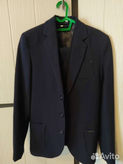 Школьный костюм на мальчика 10-12 лет