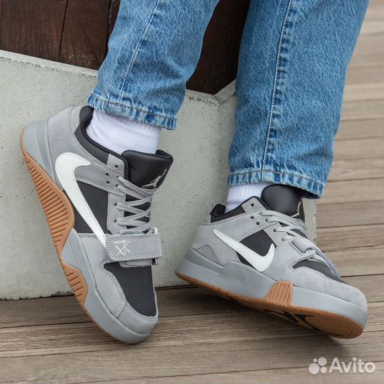 Nike air jordan cut the check