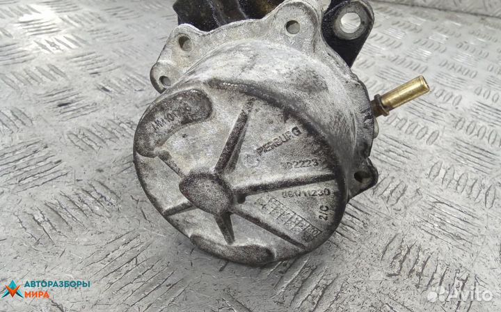 Насос вакуумный Citroen Jumpy 2004