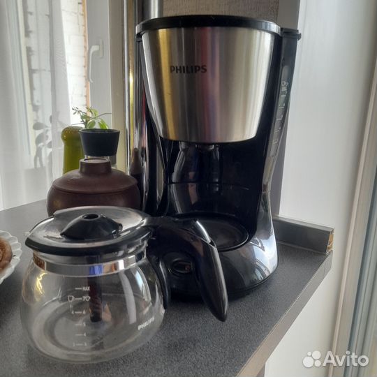 Кофеварка капельная новая