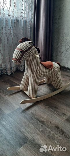 Детская лошадка качалка