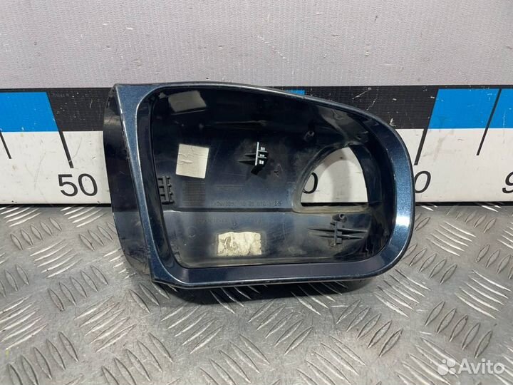 Б/У Корпус зеркала правого MB W210#001