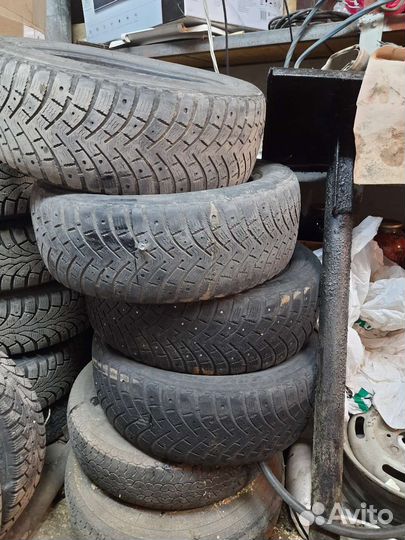 Michelin X-Ice North 2 185/60 R15