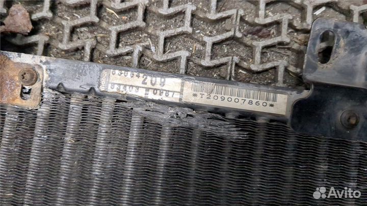 Радиатор кондиционера Jeep Grand Cherokee, 1997