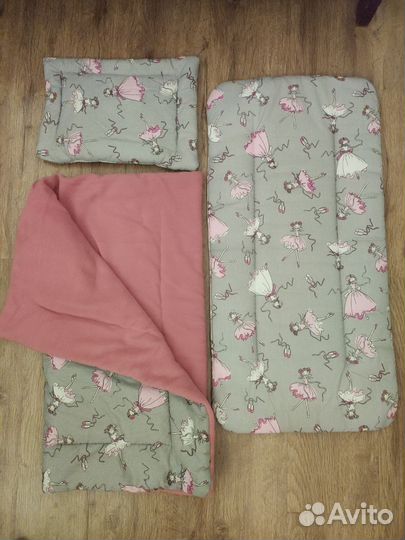 Комплект в коляску подушка матрас одеяло на флисе
