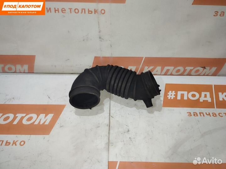 Патрубок воздушного фильтра Mitsubishi Outlander 2