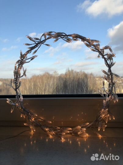 Новогодняя гирлянда на окно