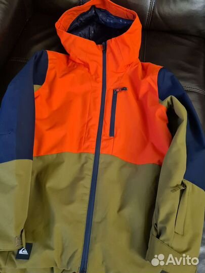 Куртка для горных лыж и сноуборда