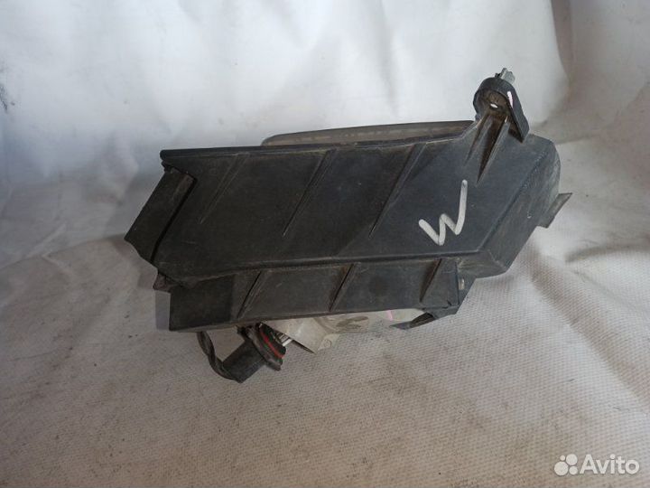 Фара противотуманная передняя левая Mazda 3 BL