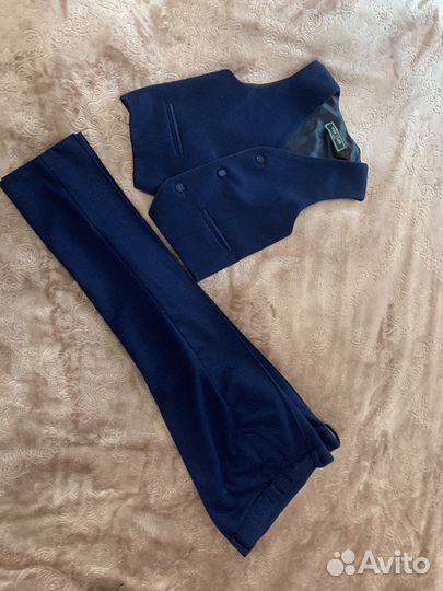 Школьный костюм