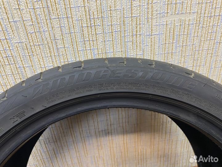 Bridgestone Potenza S001 245/35 R18