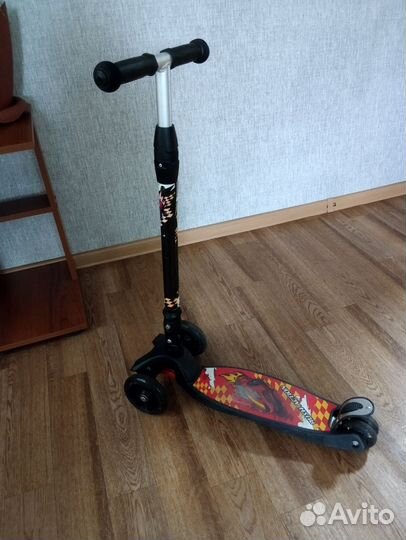 Подам самокат