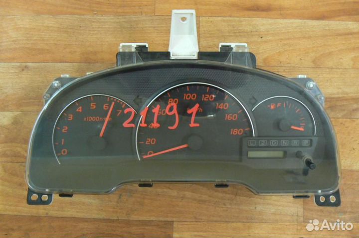 Щиток приборов Toy/ Ipsum/ ACM21,ACM26/ к.т.№