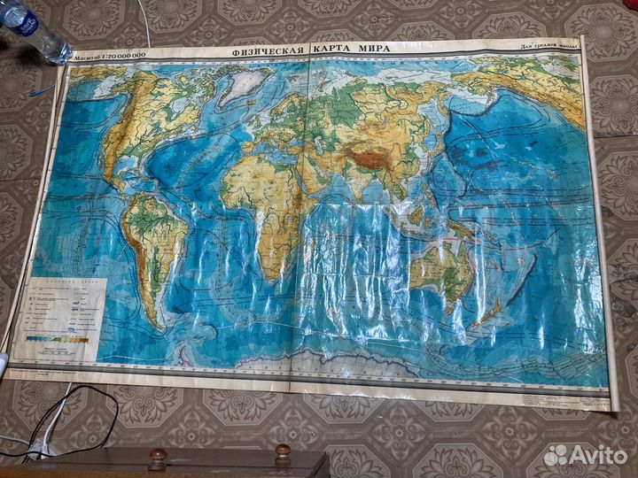 Физическая карта мира на стену