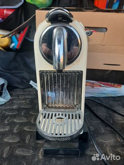 Кофемашина delonghi