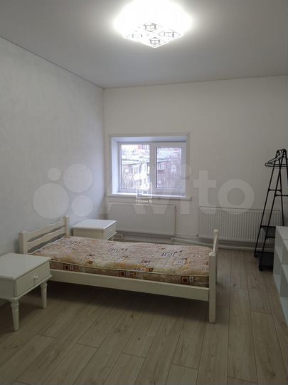 4-к. квартира, 92 м², 6/6 эт.