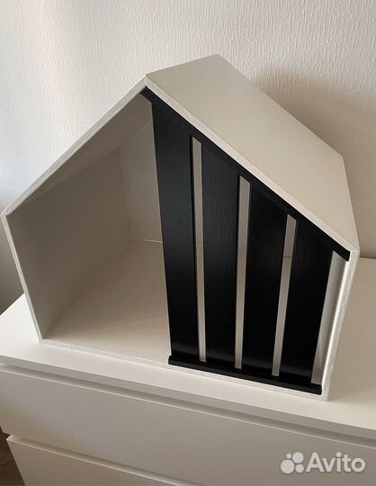 Домик для кошки и собаки из дерева