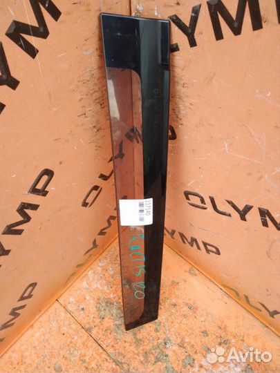 Ветровик задний левый Toyota Ractis NCP120 1NZ-FE