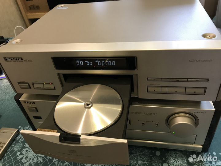 CD-плеер Pioneer PD-T06