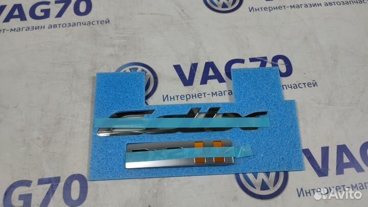 Эмблема 3x2 75723-SJD-003