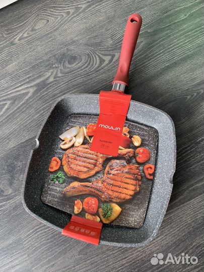 Сковорода гриль новая