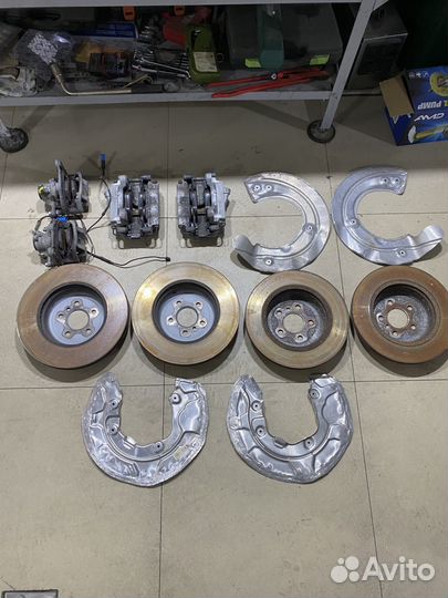 Комплект базовой тормозной системы BMW X5 G05 30D