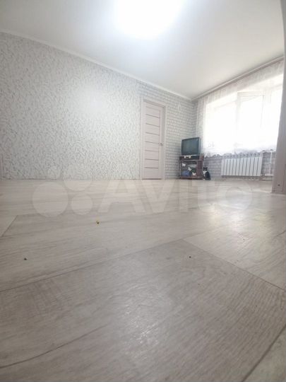2-к. квартира, 45 м², 1/4 эт.