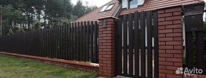 Пластиковый штакетник