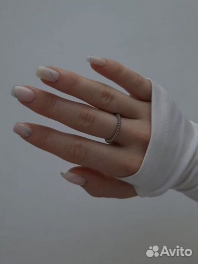 Маникюр на дому