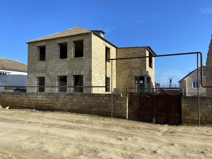 Дом 298,8 м² на участке 4,2 сот.