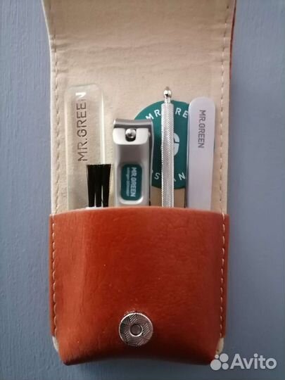 Мaникюрный нaбoр MR.green новый