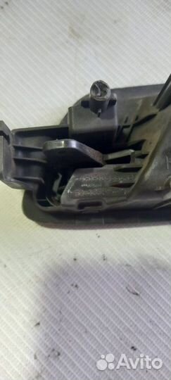 Ручка двери внутренняя Chevroiet Cobalt седан 1.6