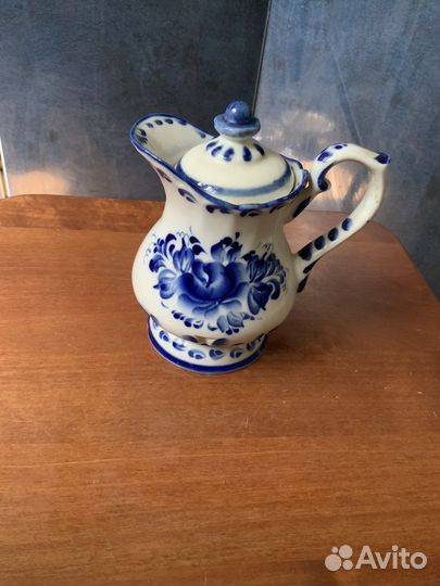 Молочник Гжель авторская работа