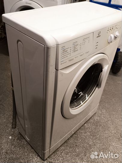 Узкая стиральная машина Indesit 3,5 кг с гарантией