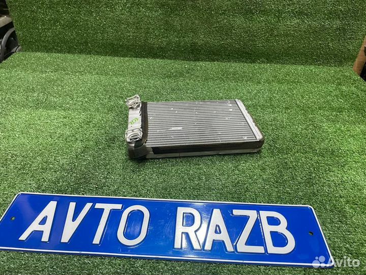 Радиатор печки на Мерседес w203 w209