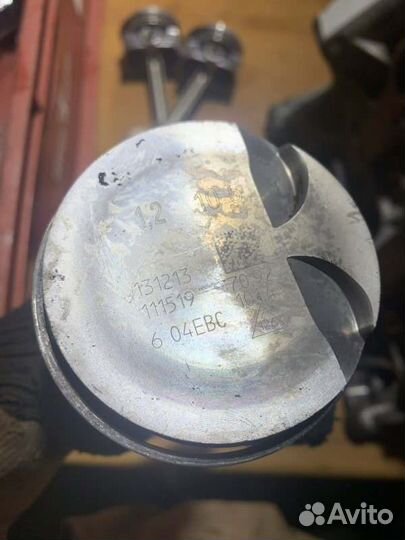 Поршень с шатуном Skoda Octavia A7 cjza