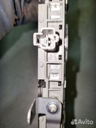 Фонарь стоп сигнала задний Toyota Corolla Е150 1.6