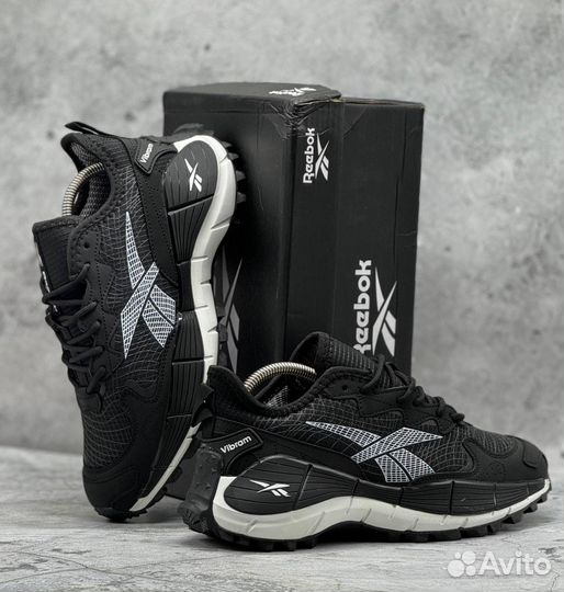 Кроссовки Reebok осенние