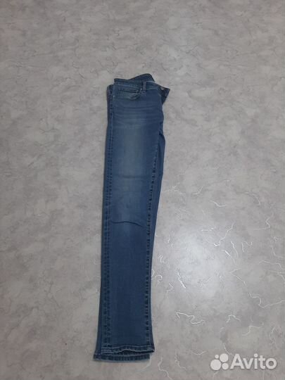 Джинсы мужские Uniqlo 31/34 в отличном состоянии