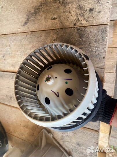 Моторчик печки Geely Otaka